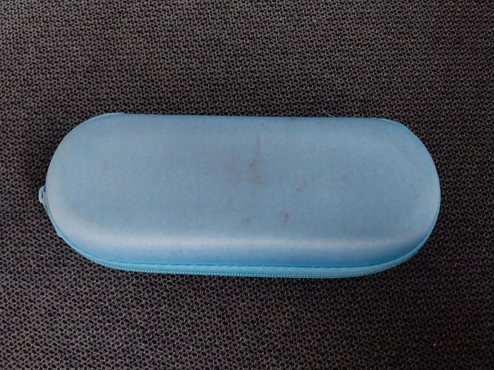 Boîte etui à lunettes fille Disney La reine des neiges - photo numéro 2