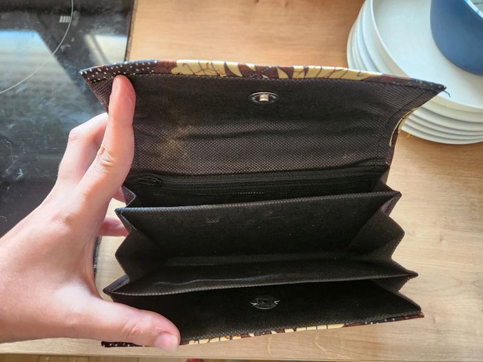 Portefeuille - photo numéro 3