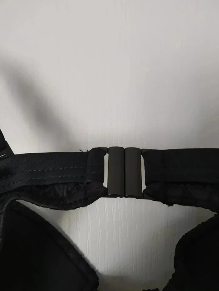 Haut de maillot noir 95B - photo numéro 4