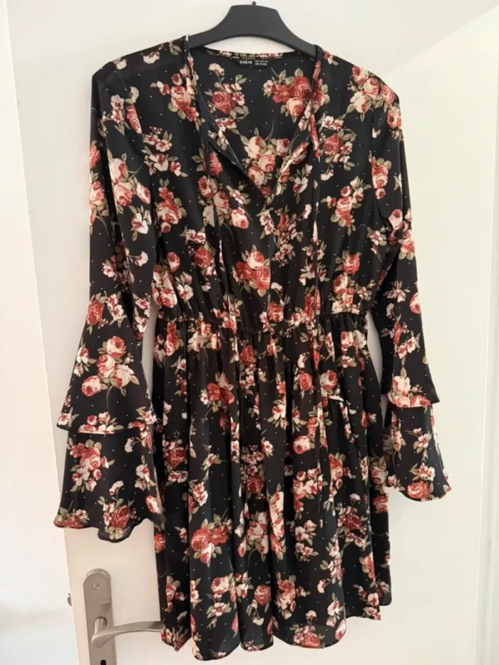 Robe liberty fleur - photo numéro 4
