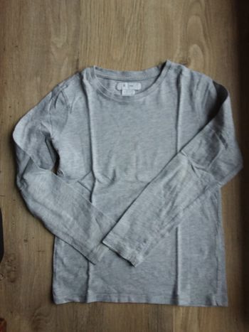Tee-shirt manches longues gris 8 ans