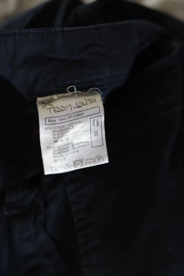C60 short marine Teddy Smith W30 - photo numéro 6