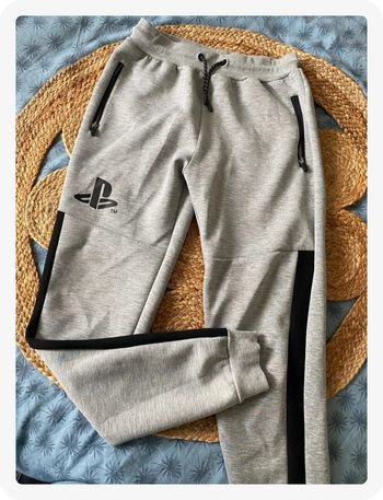 Jogging PlayStation 😍 14/15 ans - Primark