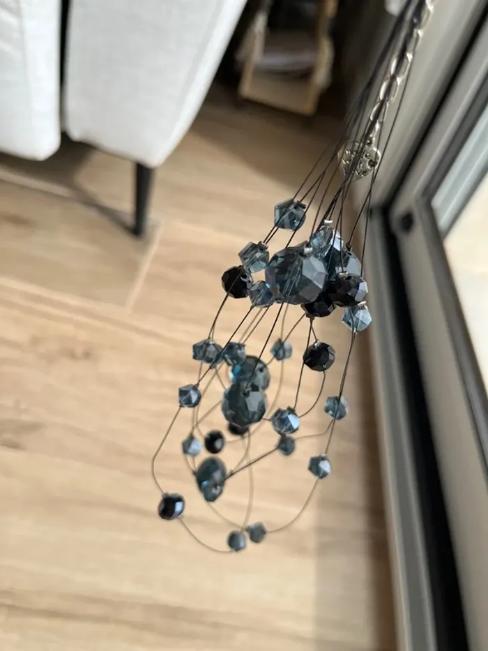 Collier fantaisie bleu nuit - photo numéro 3
