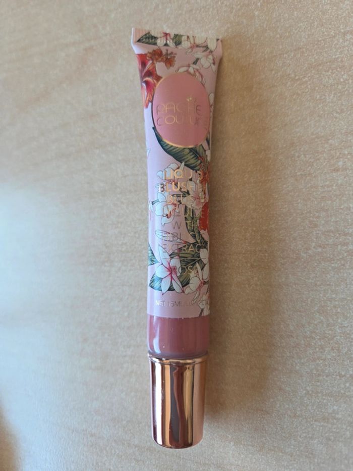 Blush liquide Rachel couture