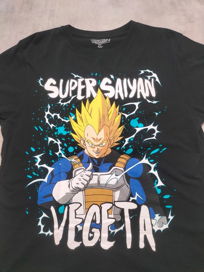T-shirt Dragon Ball Z – Vegeta Super Saiyan – Taille LL - photo numéro 3