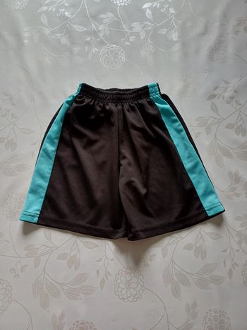 Short noir 6 ans