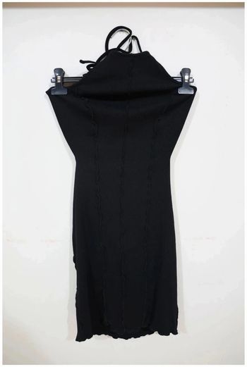 C41 robe noir bershka L