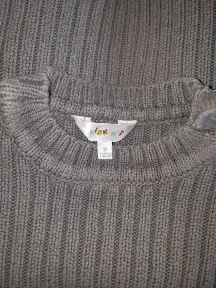 Pull T.4 ans Kiabi - photo numéro 2