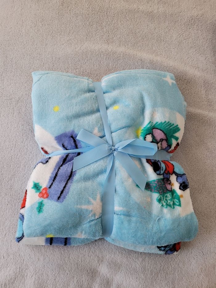 Plaid Stitch neuf 130×160cm - photo numéro 4