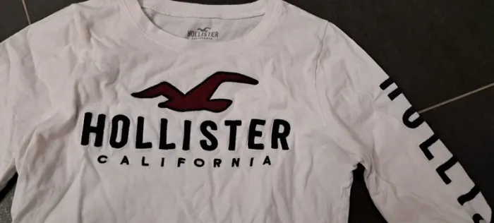 Pull fin Hollister, XS - photo numéro 3
