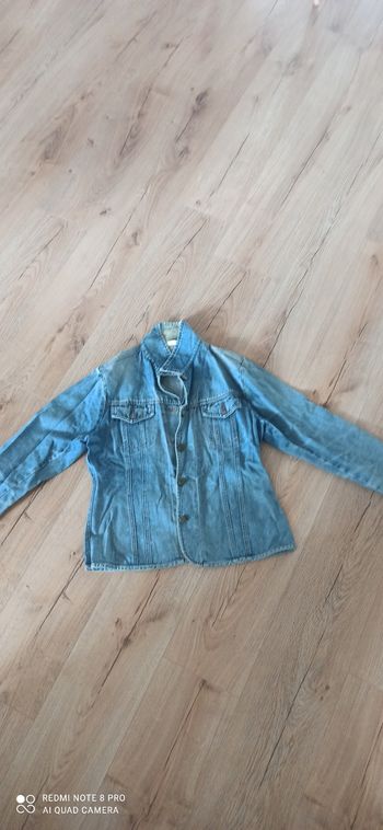 Veste en jeans t. 40