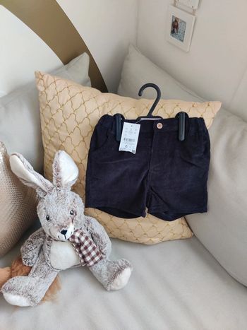 Short velours très classe neuf