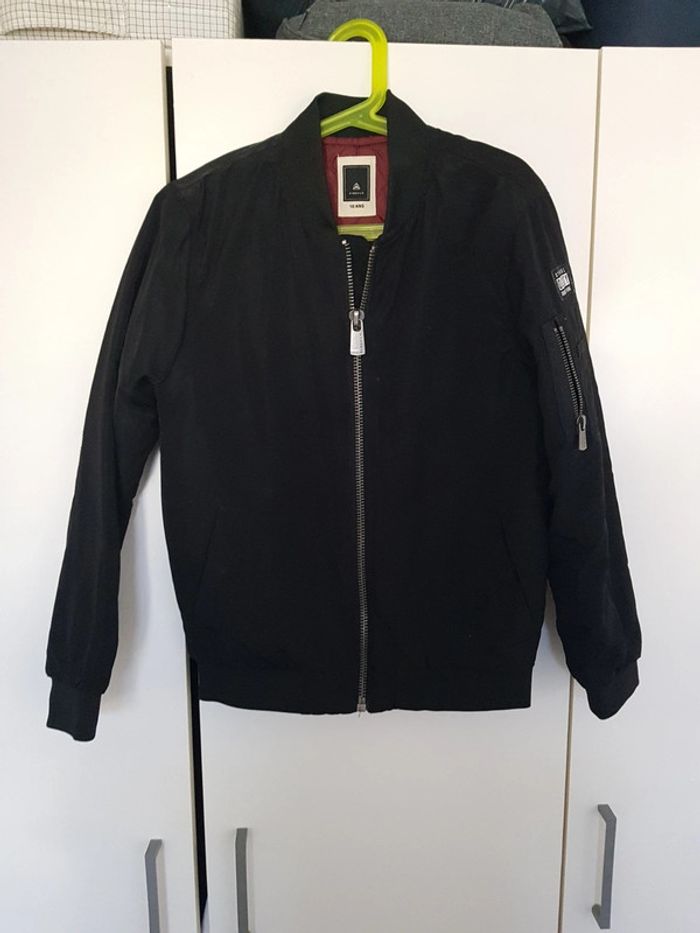 Veste 10 ans