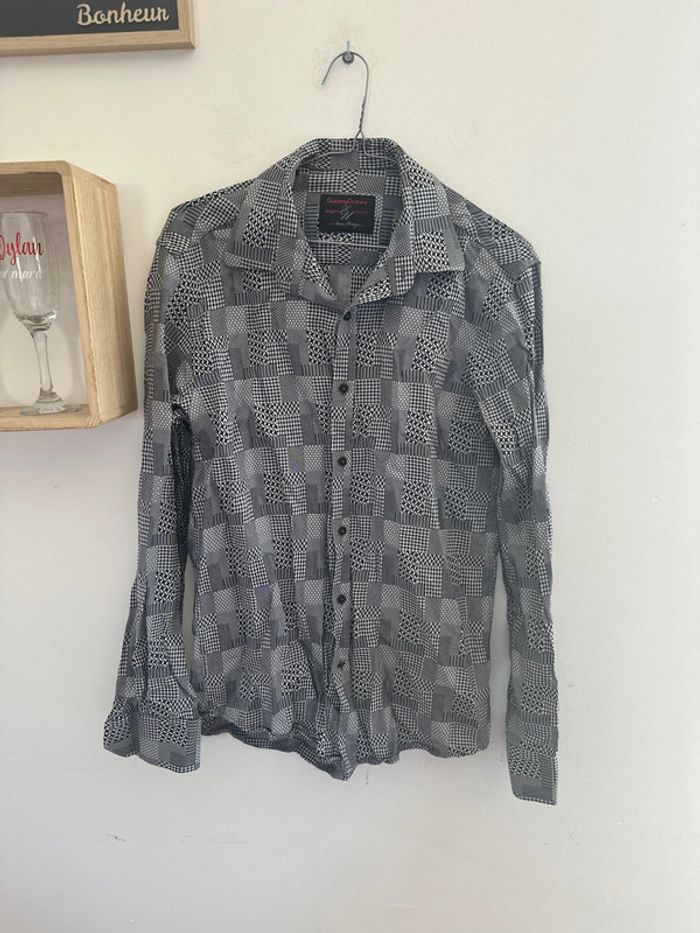Chemise à motif clubbing couture