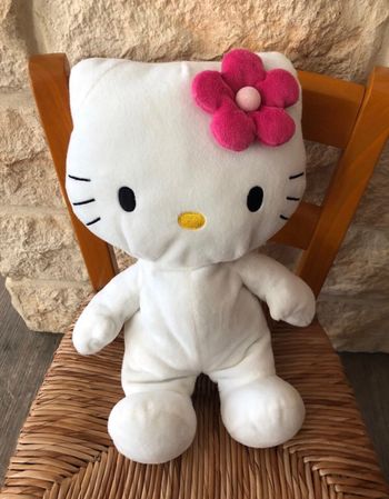 Peluche hello kitty 32cm jemini licence sanrio 
