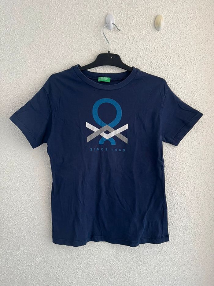 T-shirt benetton taille 8/9 ans