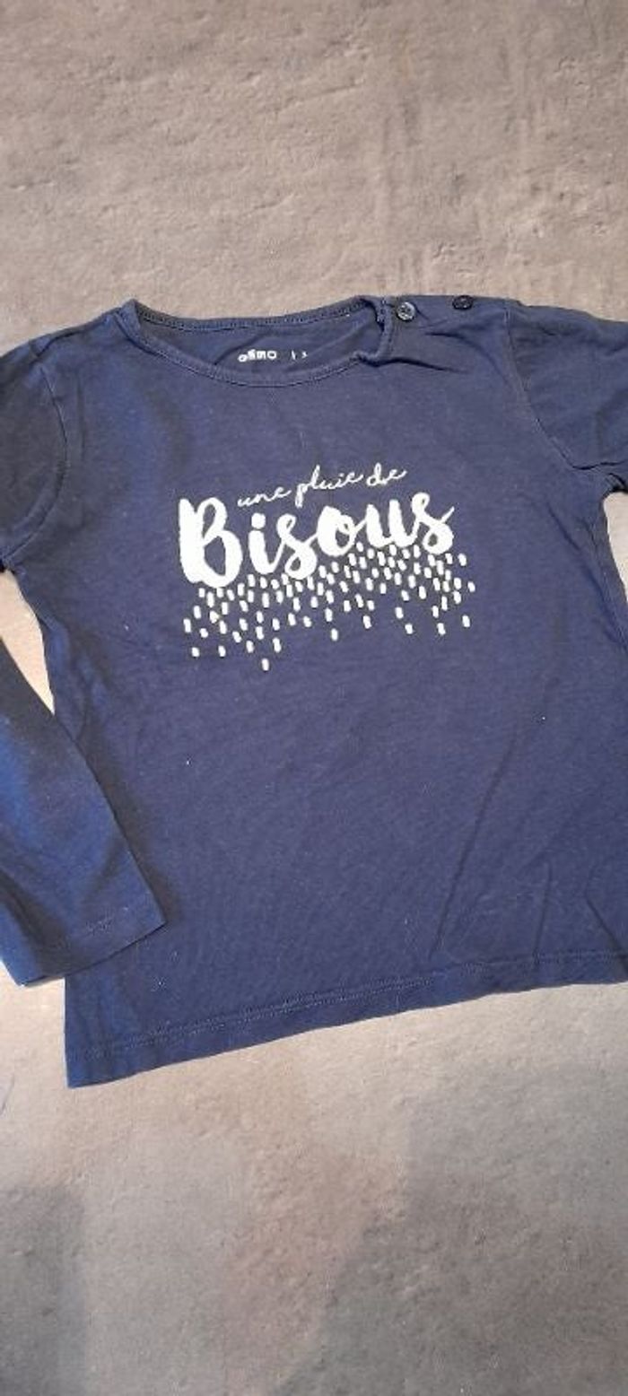 Tee-shirt à motif pluie de bisous 3 ans