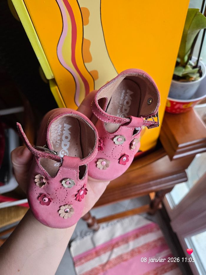 Chaussure rose t18 - photo numéro 2
