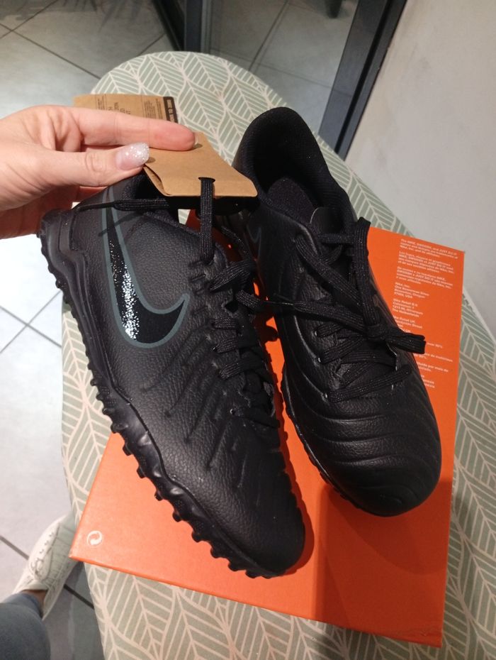 Chaussure foot salle 38