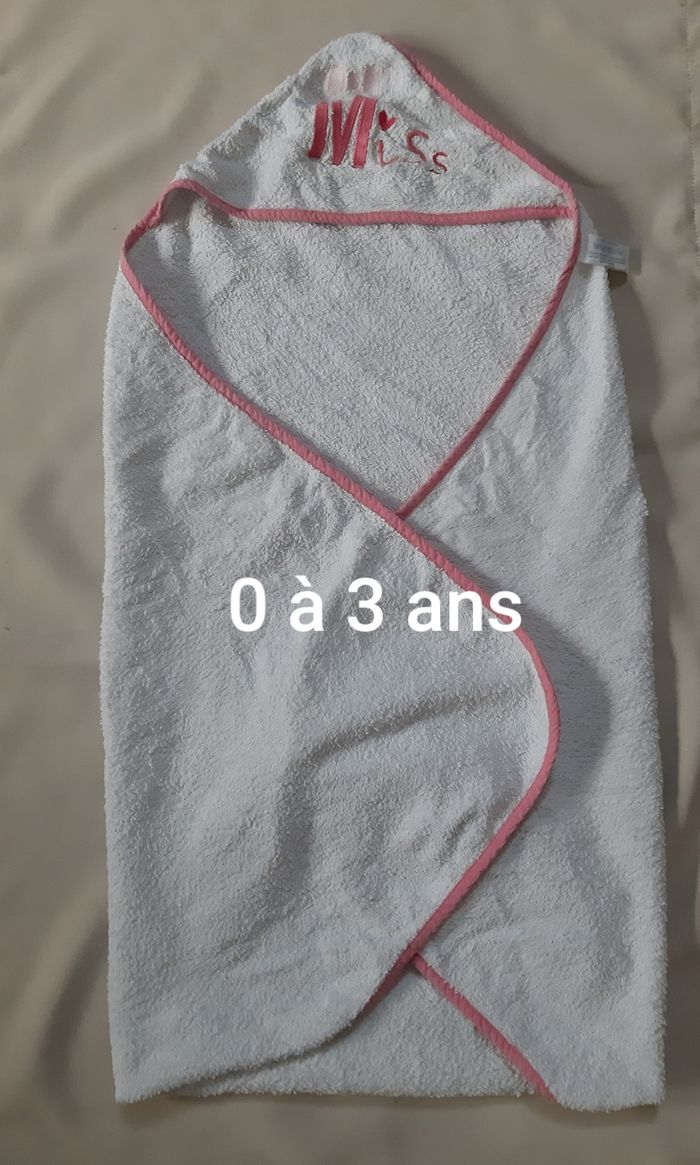 Cape de bain fille - 90 × 90 cm - de 0 à 3 ans