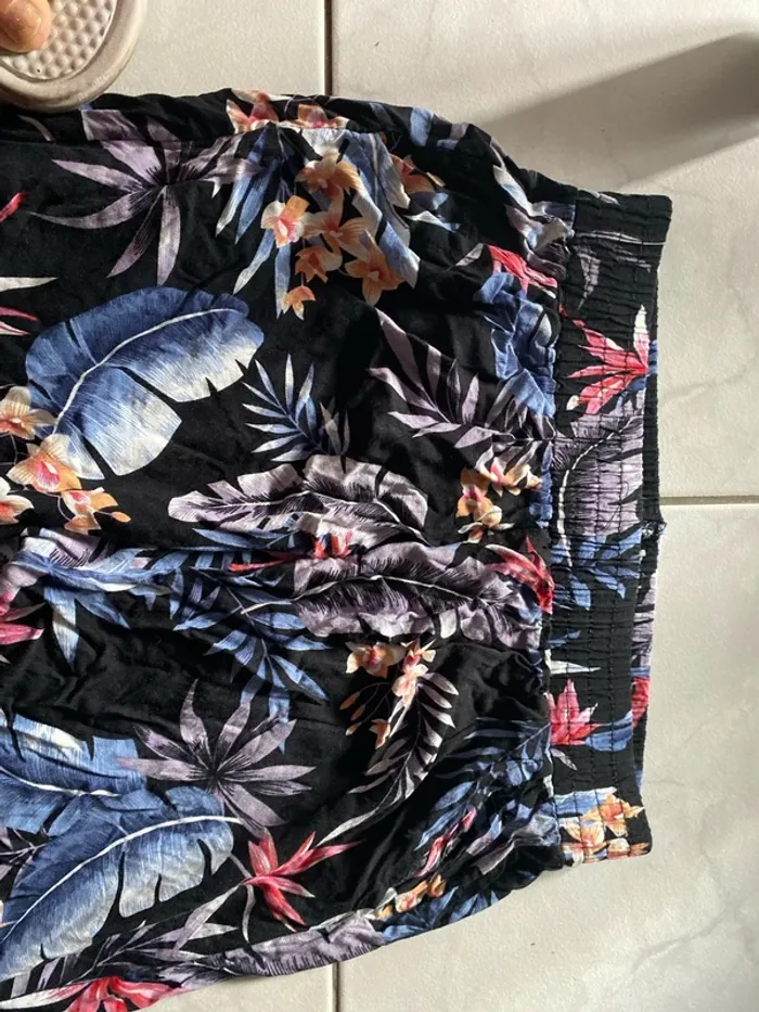 Pantalon, fluide, fleuri - photo numéro 2