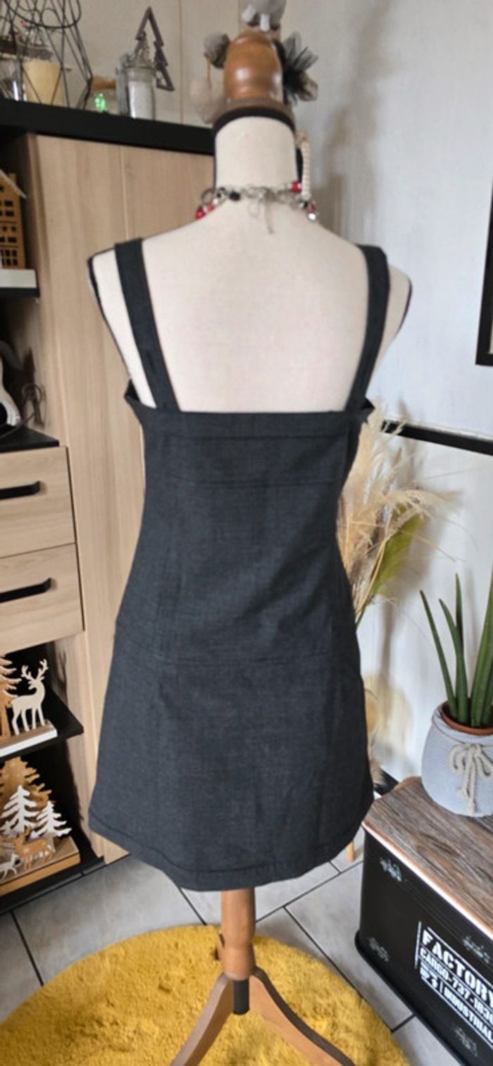 Superbe robe chasuble à bretelles grise neuve - photo numéro 5