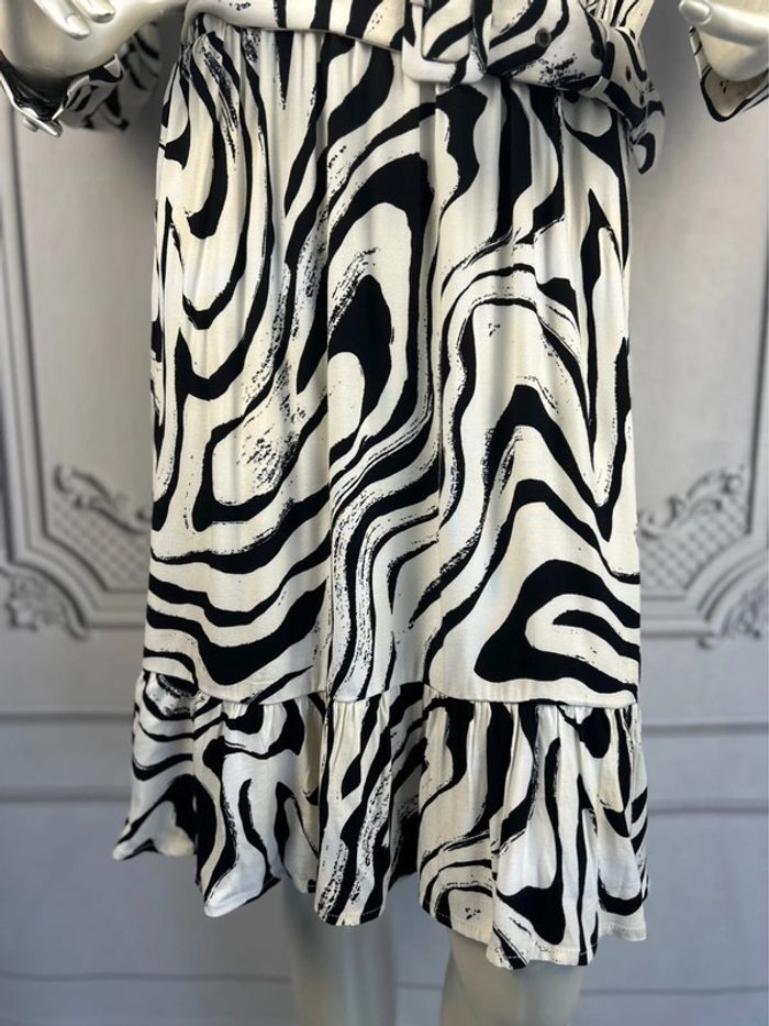 Robe mi longue Fabienne Chapot 40 neuve - photo numéro 3