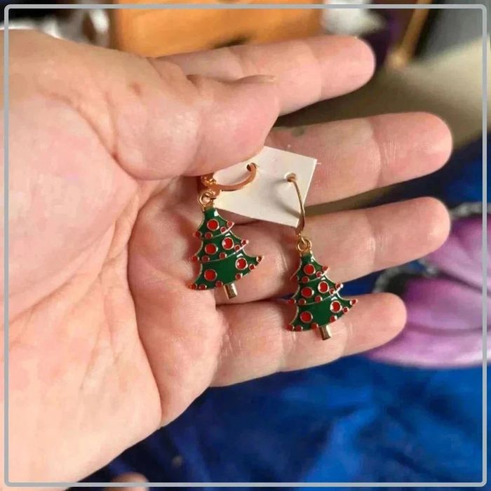 Boucle  d'oreille  de  noel - photo numéro 3
