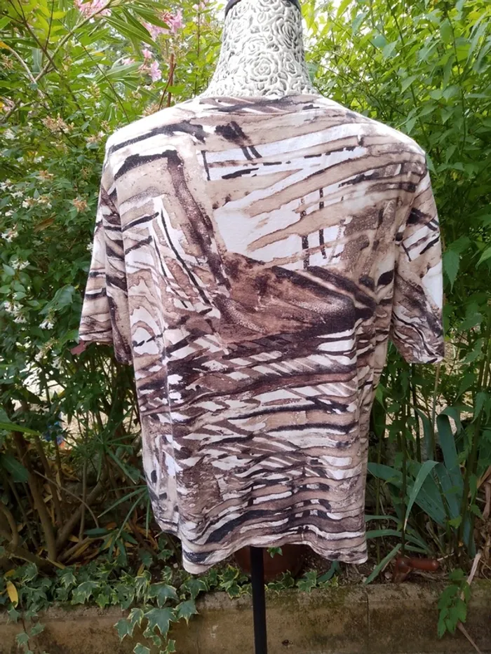 Tee-shirt T 48 - photo numéro 4