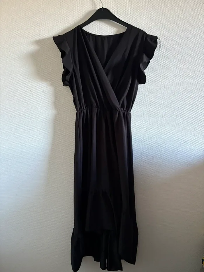 Robe longue à volants noire