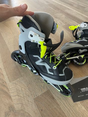 Roller enfant 29 à 32 très bon état