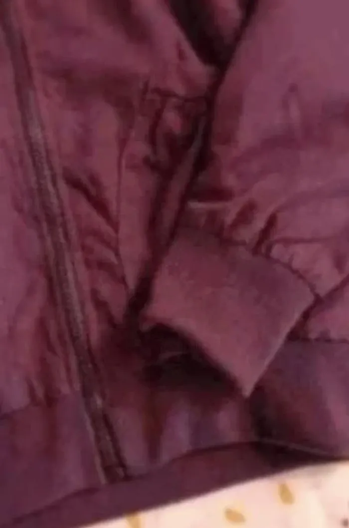 Veste Tissaia  12 ans très bon  état - photo numéro 2