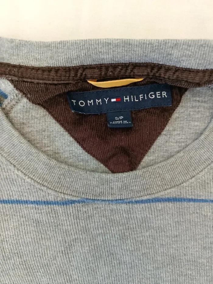 Jolie pull/Sweat gris tommy Hilfiger taille S homme rayé - photo numéro 6