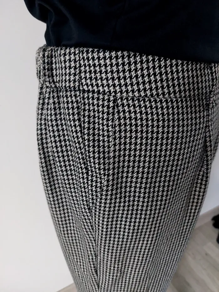Pantalon large noir et gris - photo numéro 5