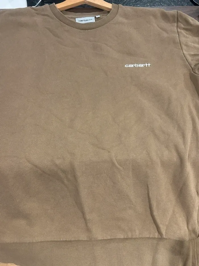 carhartt sweat marron taille L