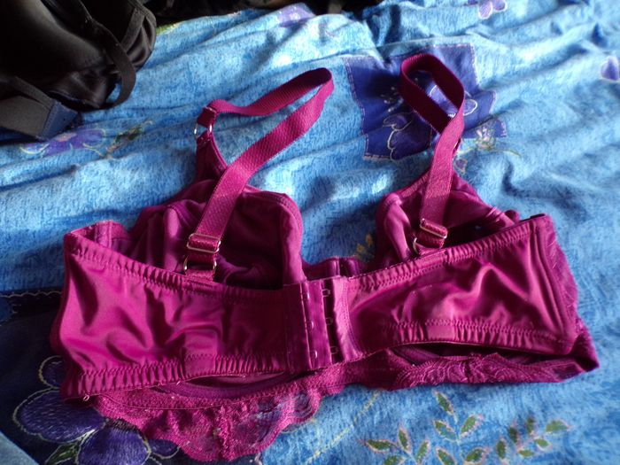 Soutien gorge violet 100E - photo numéro 2