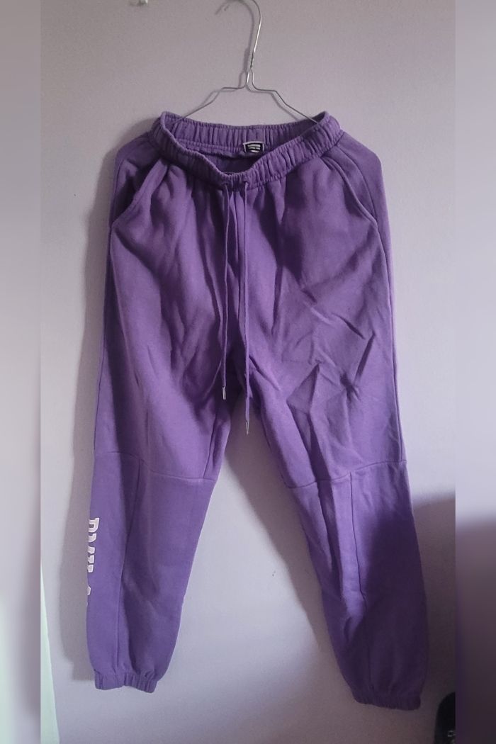 Jogging violet - photo numéro 2