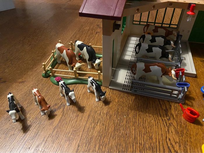 Ferme moderne playmobil avec silo - photo numéro 2