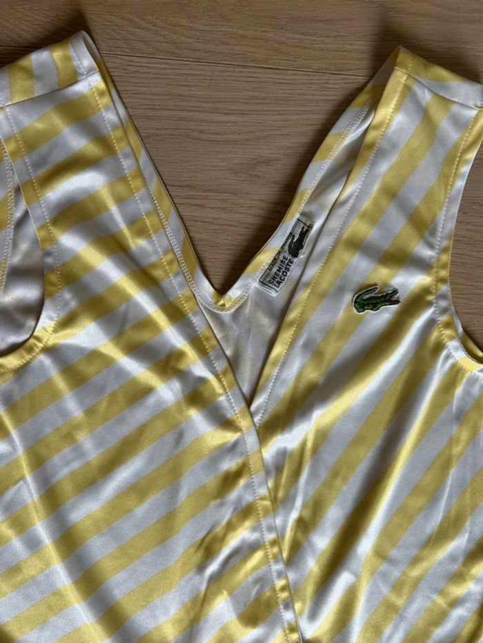 Robe tennis Lacoste vintage à rayures blanches et jaune citron taille 40 - photo numéro 4