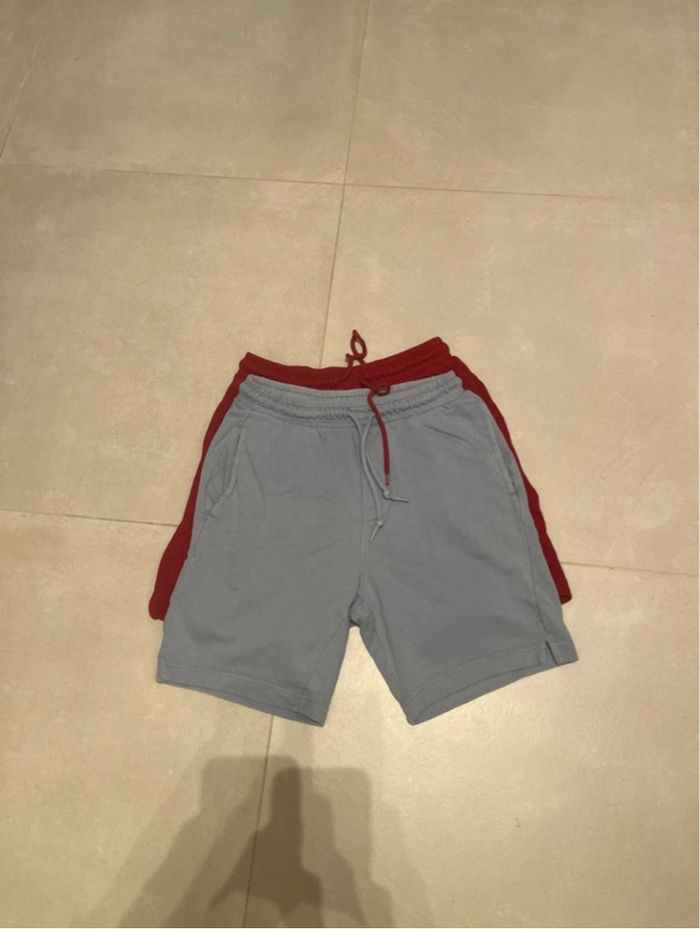 Deux shorts Kiabi