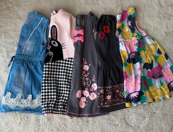 👗 robes lot de 5 - bébé fille 24 mois - printemps été - orchestra,ect- très bon état
