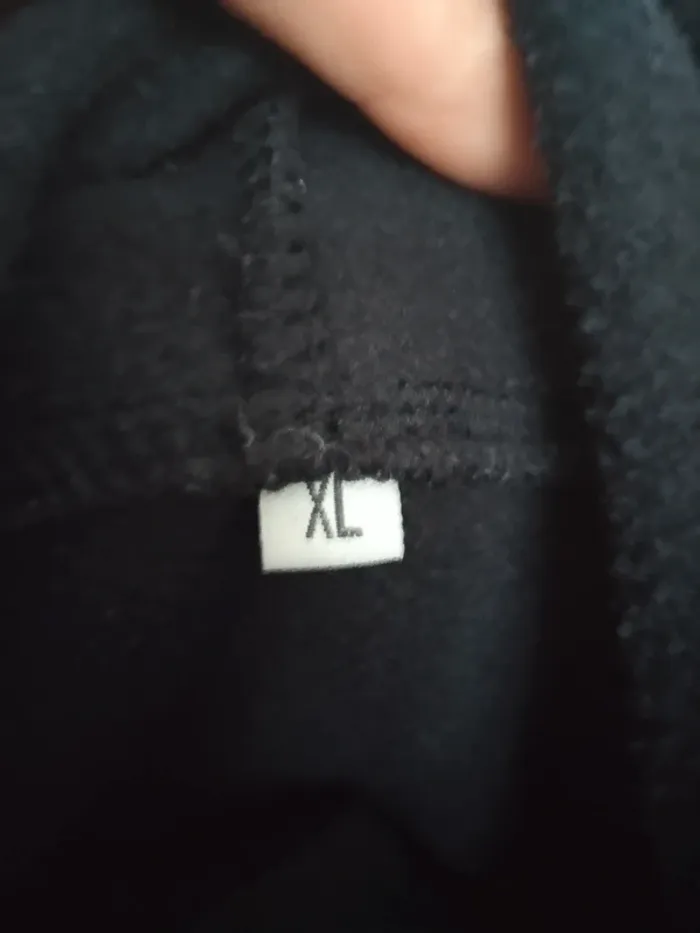 Sweat taille XL - photo numéro 4