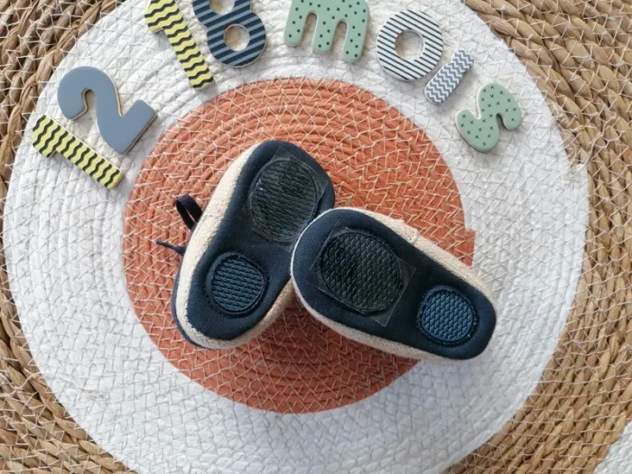 Chaussons / Chaussures bébé - photo numéro 20