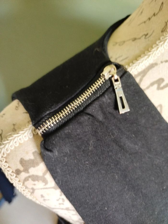 Robe noire - photo numéro 3