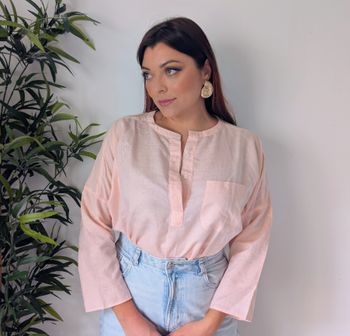 Blouse chemise ample en coton rose pâle vintage rétro estival Marque Cacharel Taille 40 L
Très bon état