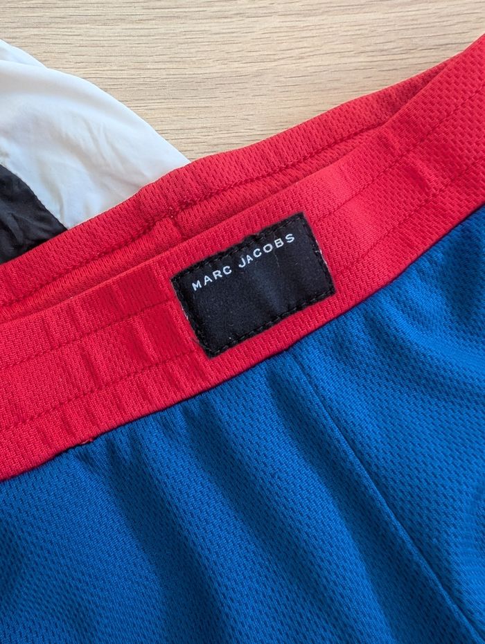 Lot shorts Balmain/ Marc Jacobs 4/5 ans - photo numéro 2