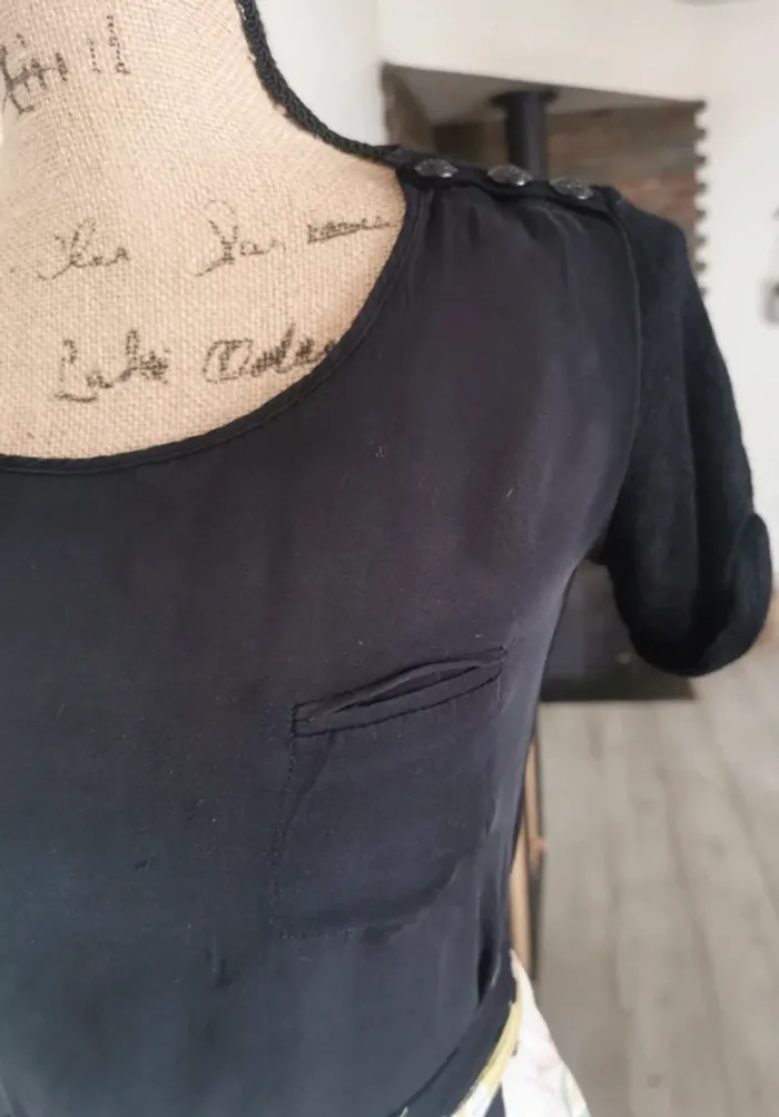 T-shirt. - photo numéro 3
