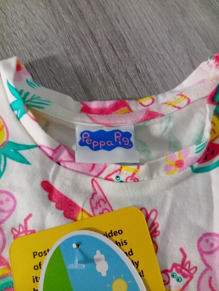 Jolie robe Peppa Pig dû 12/18 mois - photo numéro 4