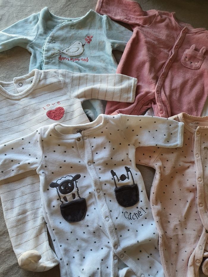 Pyjamas - photo numéro 2